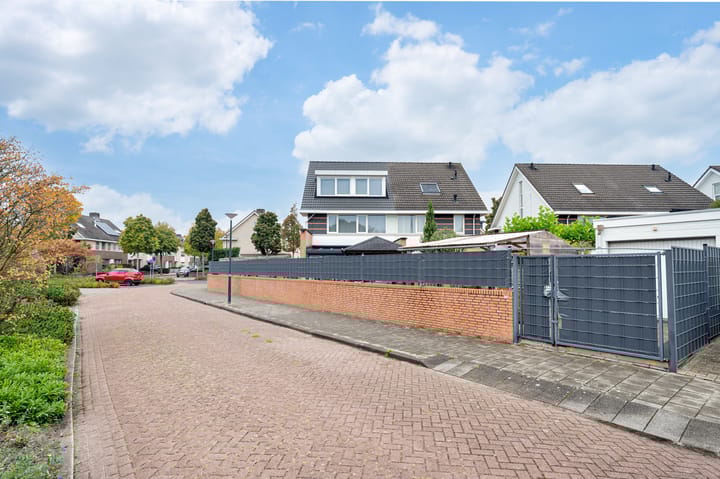 Foto 42 van Planetenlaan 21