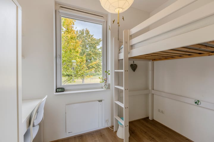 Photo 23 of Vlielandstraat 10