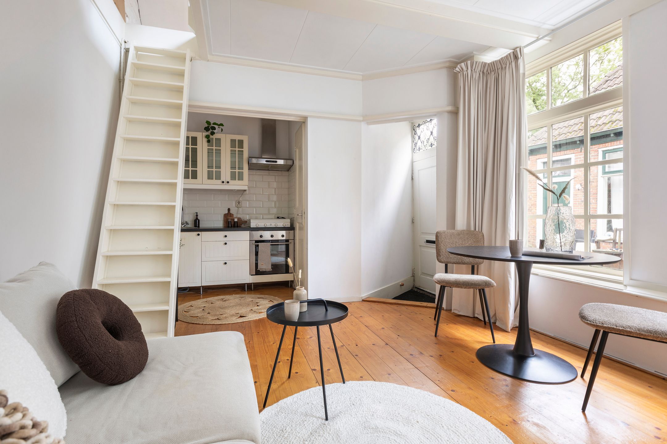 Foto 15 van Grote Leliestraat 12-7