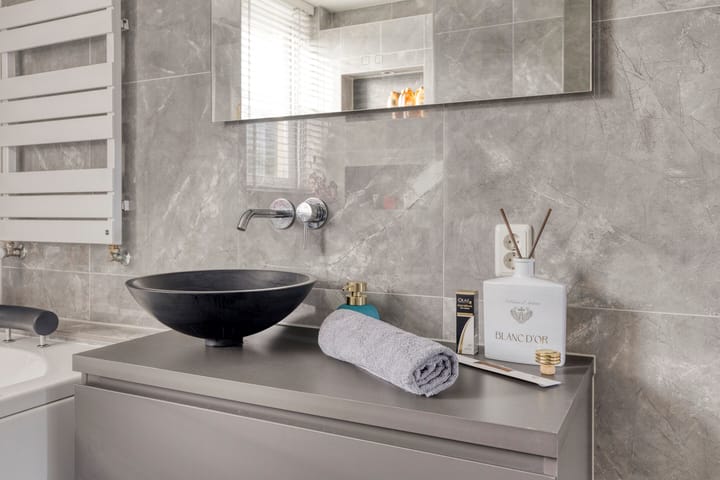 Foto 17 van Witte Ring 121-A