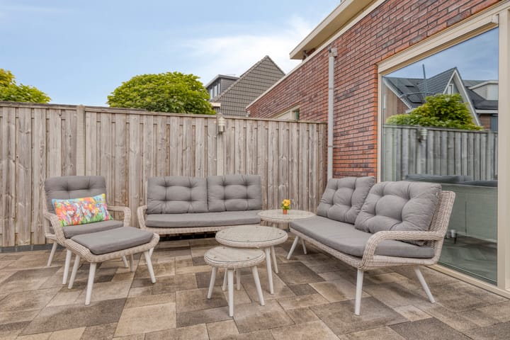 Foto 26 van Witte Ring 121-A