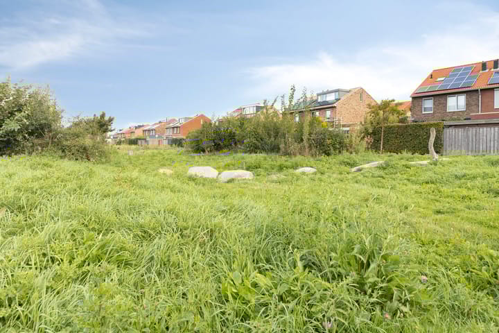 Foto 30 van Witte Ring 121-A