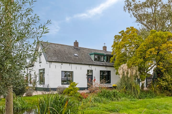 Photo 4 of Koolwijkseweg 8