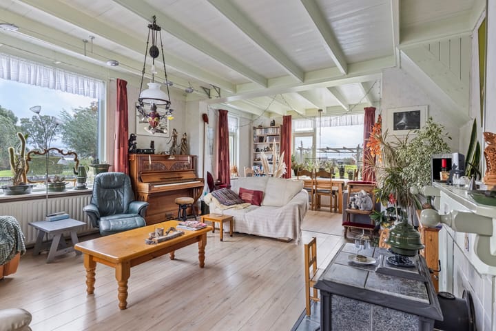 Photo 7 of Koolwijkseweg 8