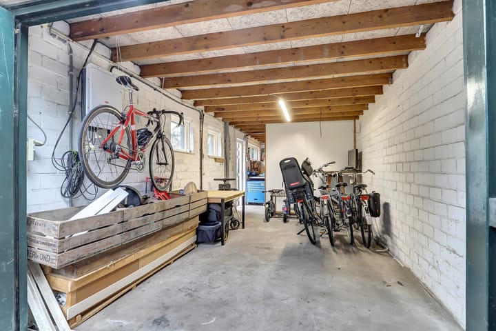 Photo 35 of Kraakstraat 22