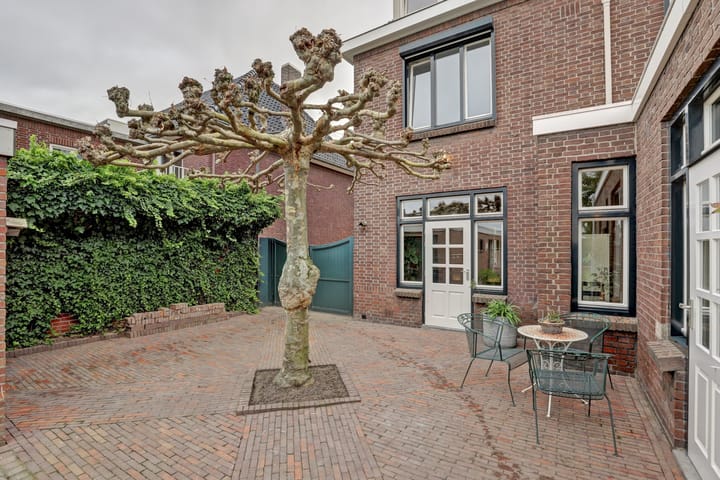 Photo 36 of Kraakstraat 22