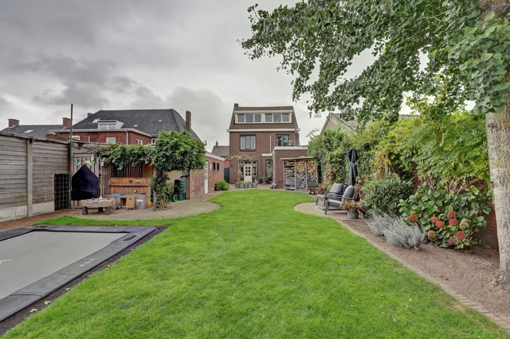 Photo 39 of Kraakstraat 22