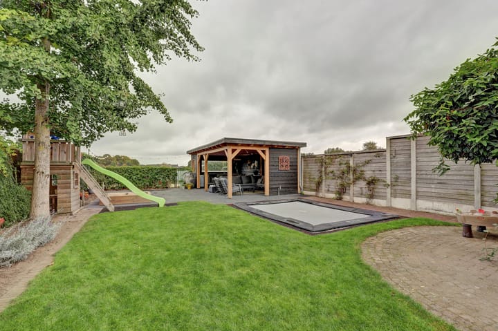 Photo 40 of Kraakstraat 22