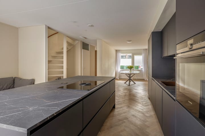 Photo 13 of Merkelbachstraat 49