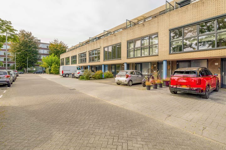 Photo 41 of Merkelbachstraat 49