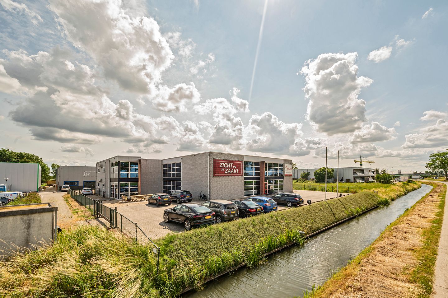 View photo 2 of Rijthoek 11