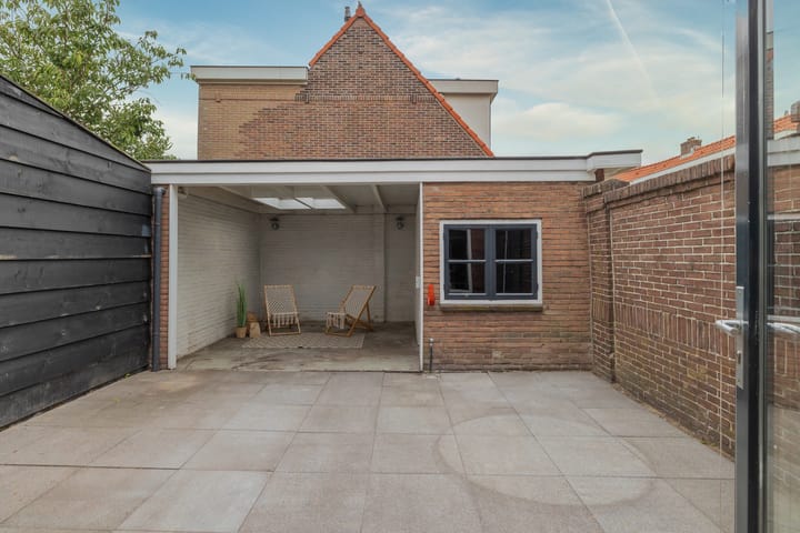 Foto 14 van Karel van Manderstraat 44