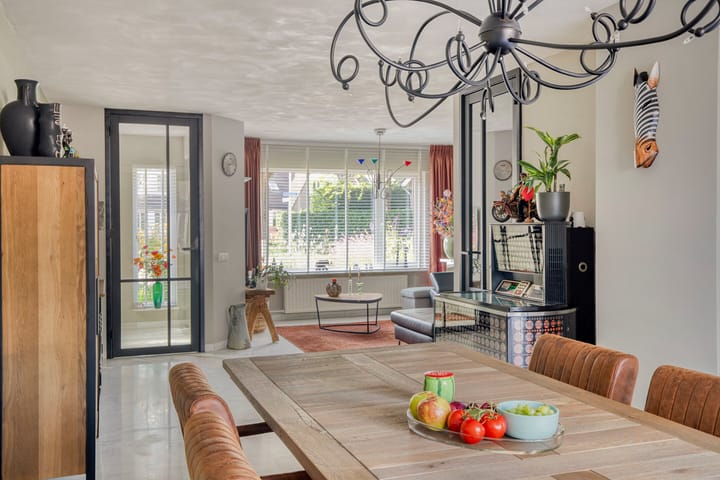 Photo 14 of Grasklokje 102