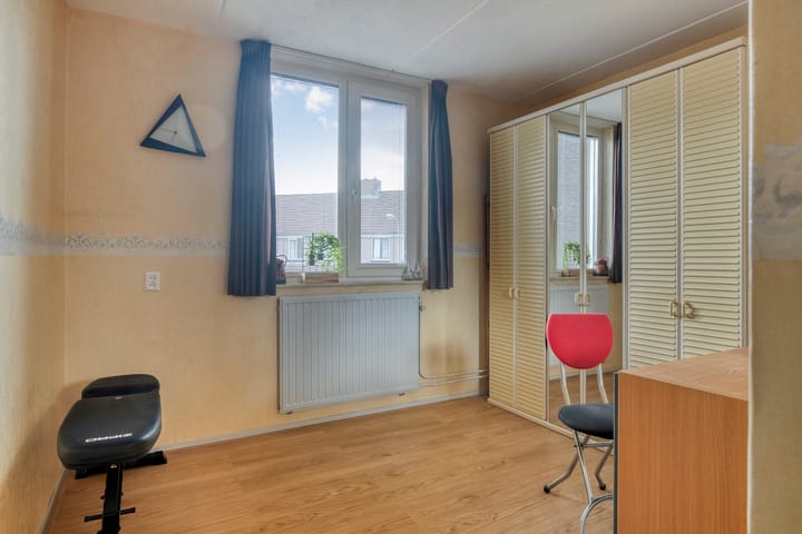 Photo 27 of Grasklokje 102