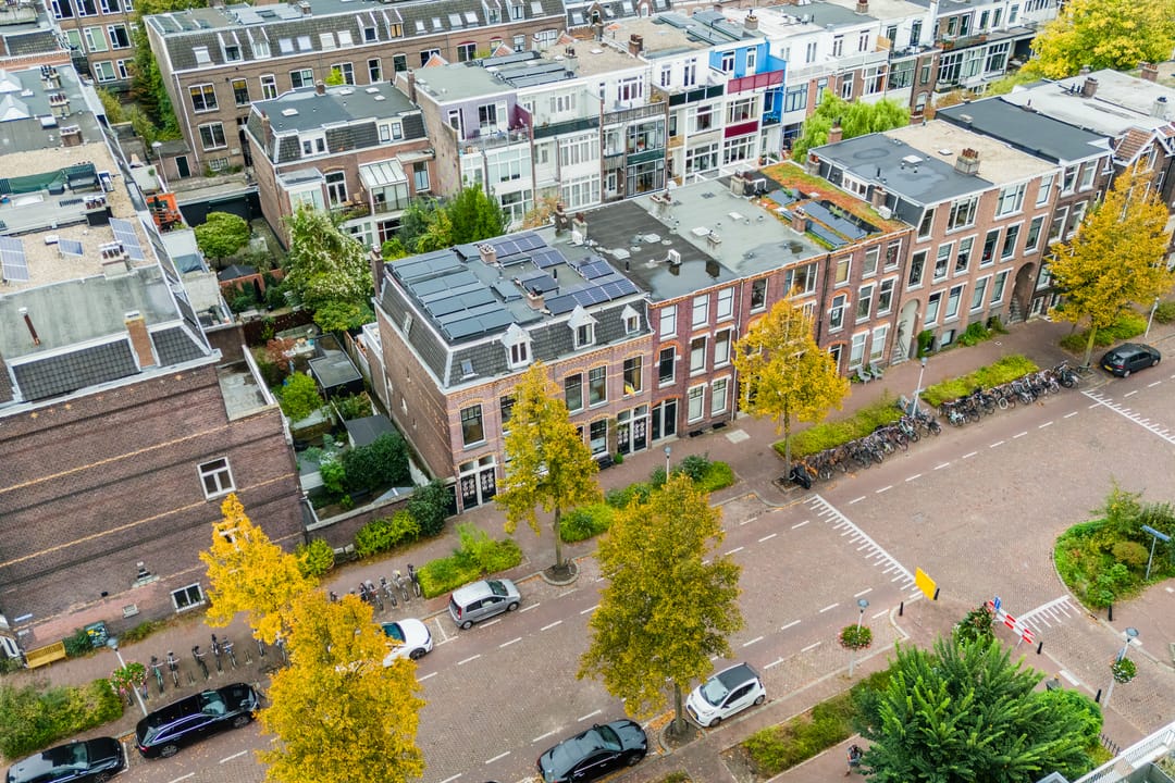 Photo 2 of Hartingstraat 2-BS