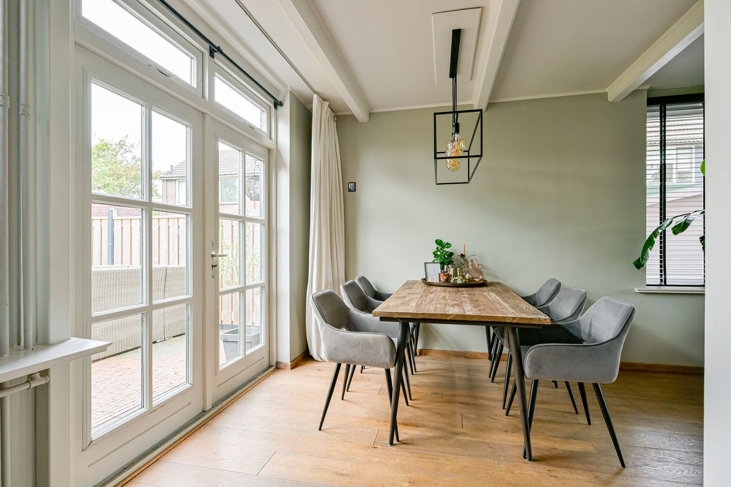 Foto 10 van Floralaan 87