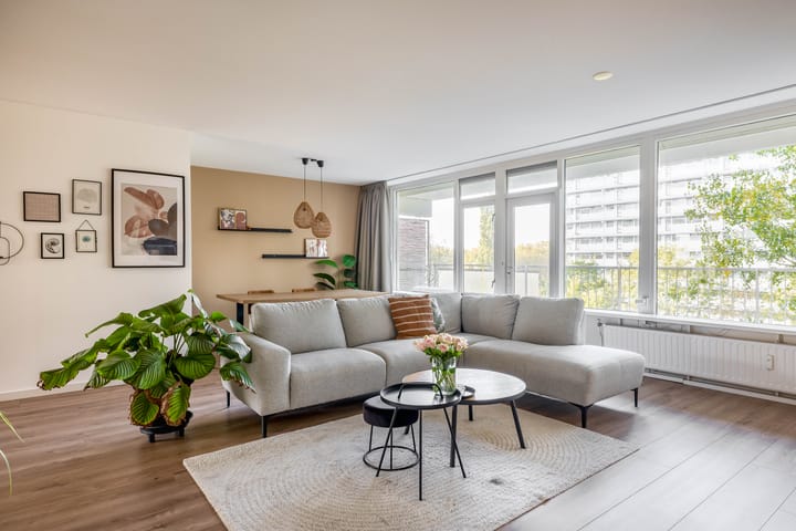 Foto 8 van Louis Couperusplaats 169