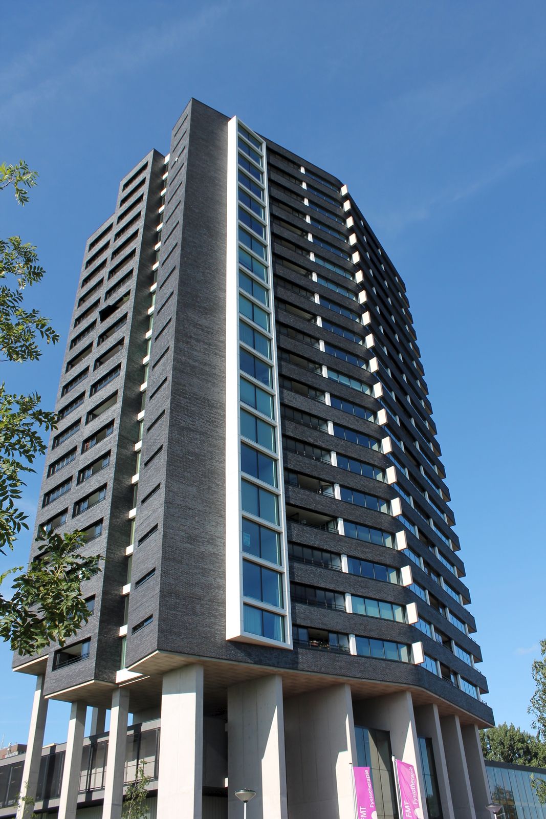 Photo 2 of Van Randwijkstraat 99