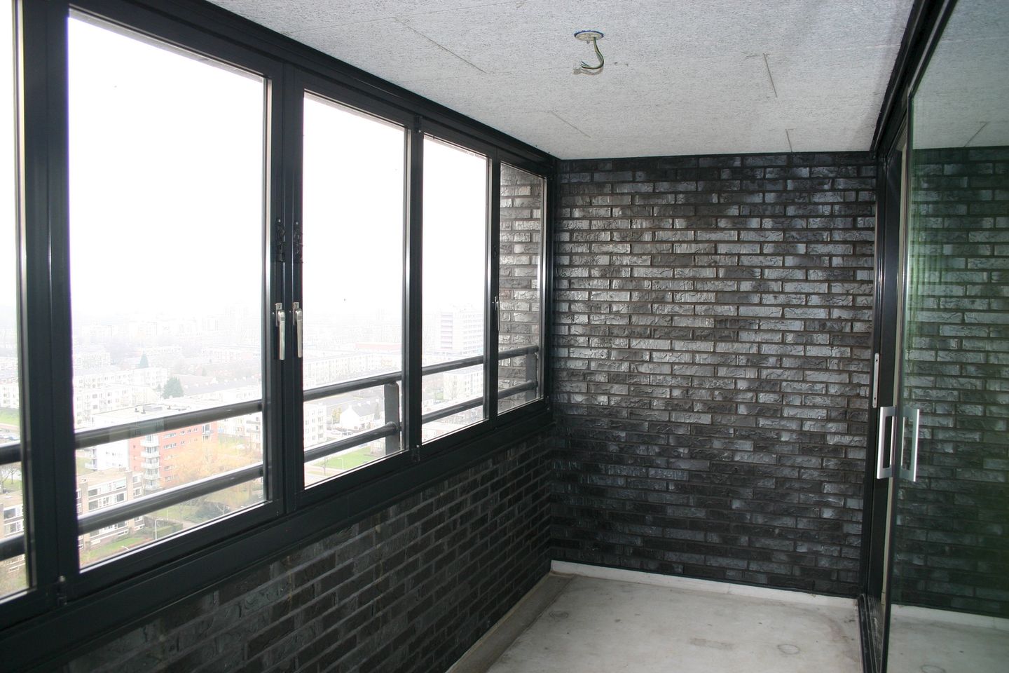 Photo 10 of Van Randwijkstraat 99