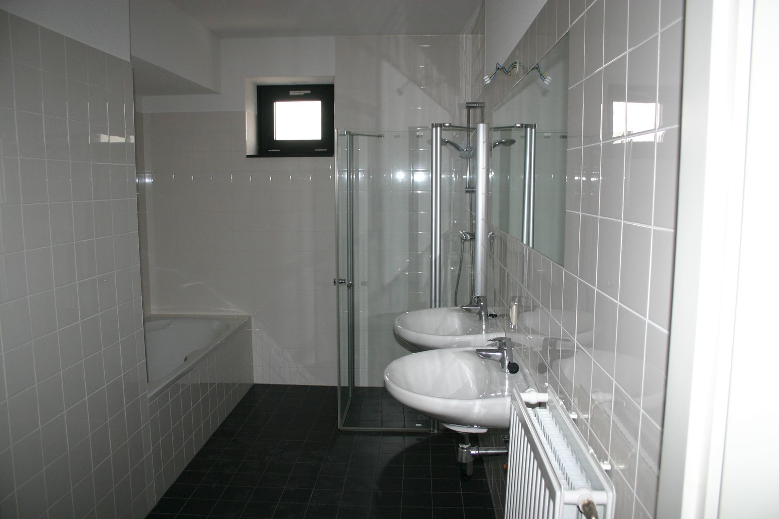 Photo 12 of Van Randwijkstraat 99