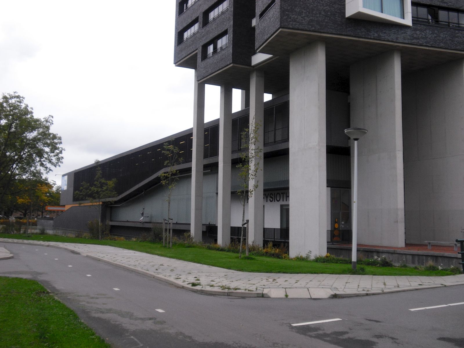 Photo 21 of Van Randwijkstraat 99