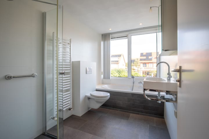 Photo 28 of Willem-Alexanderstraat 53