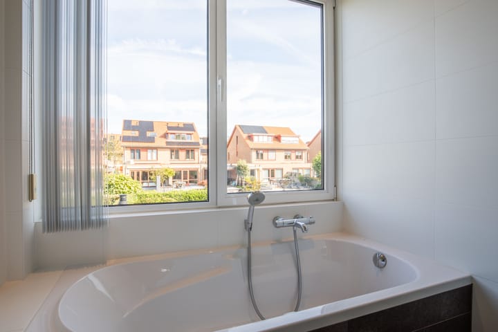 Photo 30 of Willem-Alexanderstraat 53