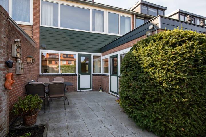 Photo 40 of Willem-Alexanderstraat 53