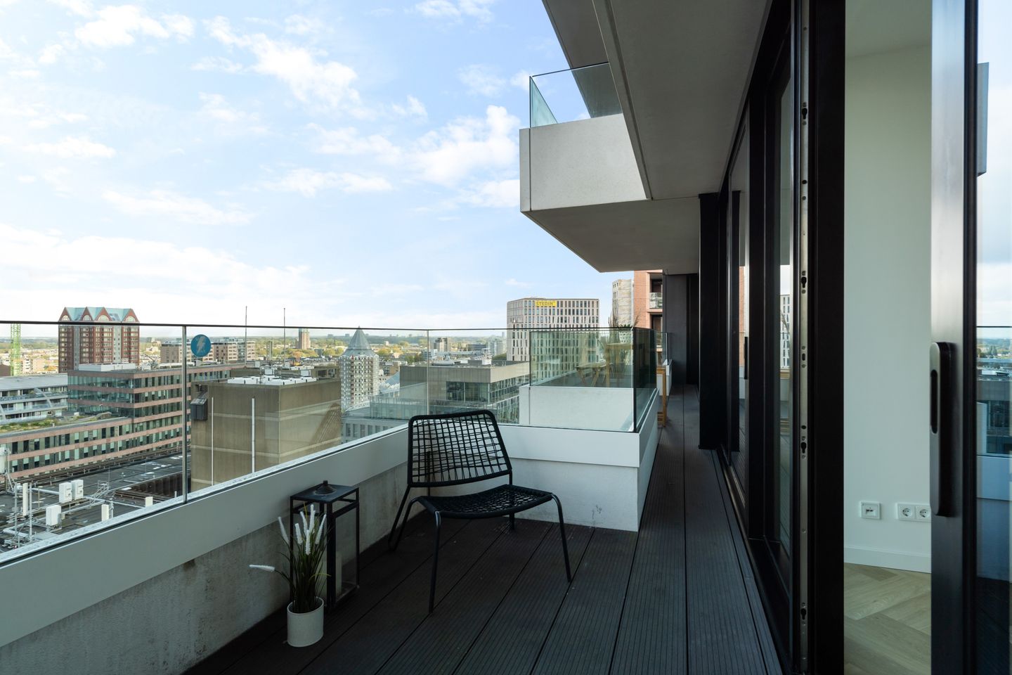 Foto 25 van Wijnhaven 73-C