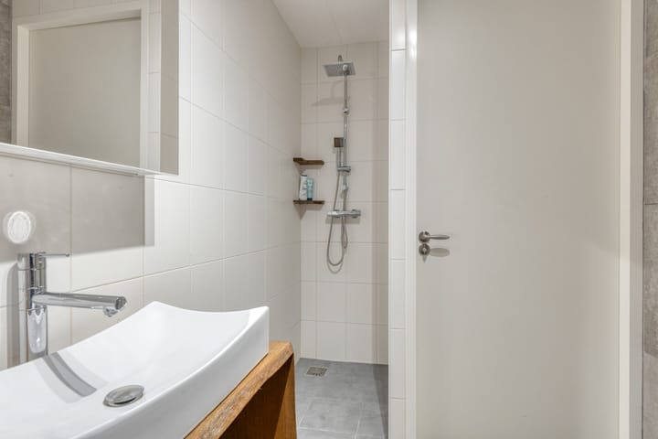 Photo 17 of Zuiderkerkstraat 35