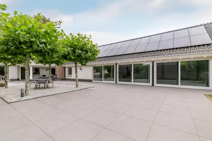 Photo 19 of St.-Lambertusstraat 38