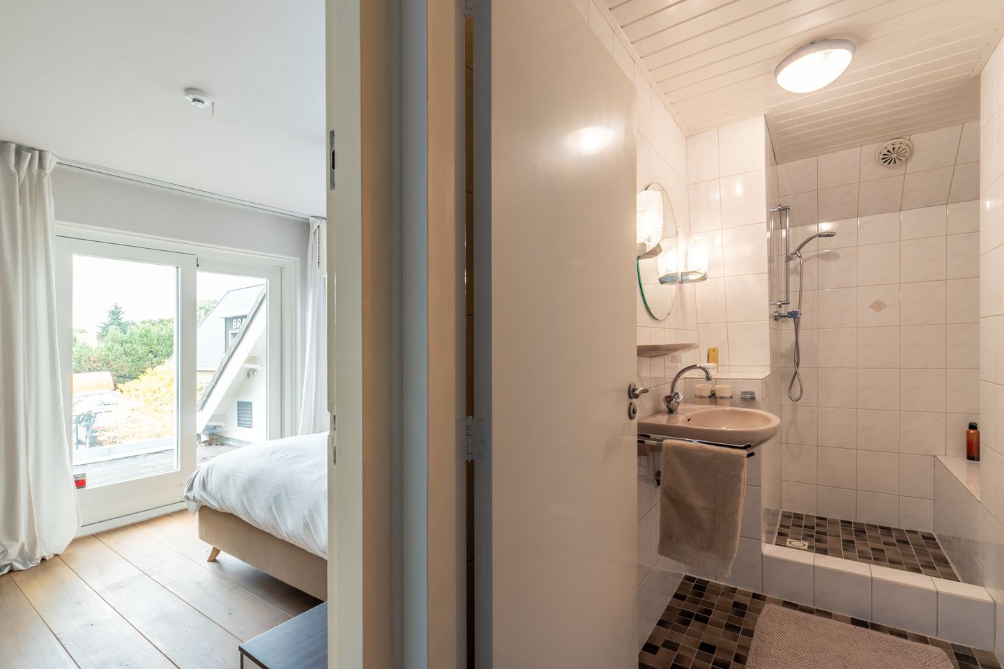 Photo 29 of St.-Lambertusstraat 38