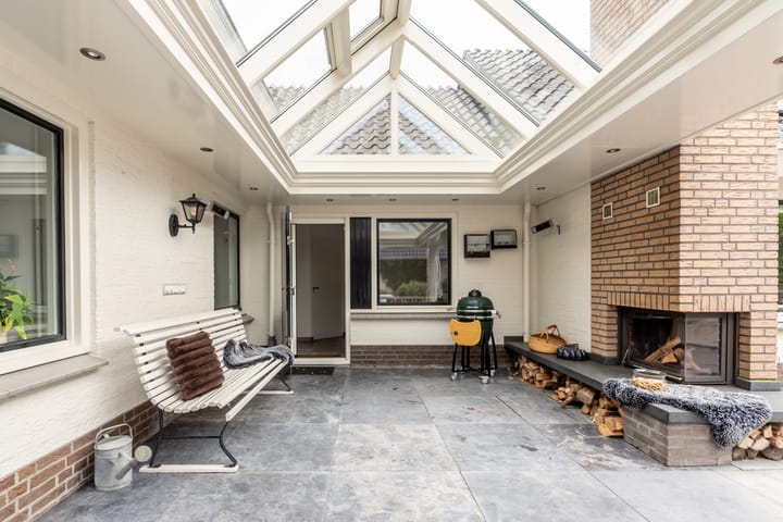 Photo 38 of St.-Lambertusstraat 38