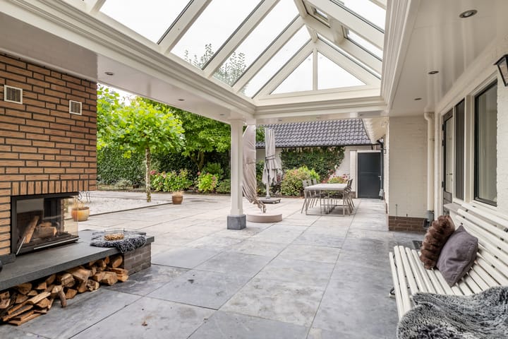 Photo 39 of St.-Lambertusstraat 38