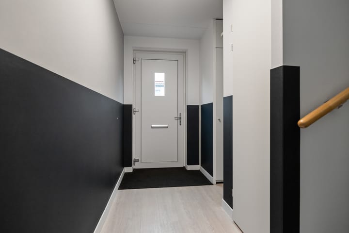 Foto 3 van Notenhout 4