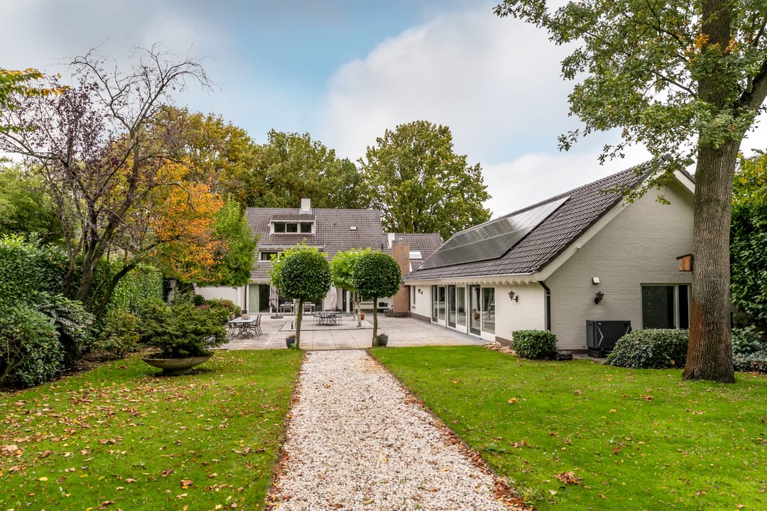 Photo 41 of St.-Lambertusstraat 38