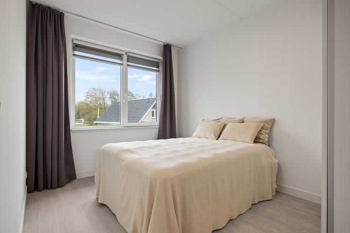 Foto 15 van Notenhout 4