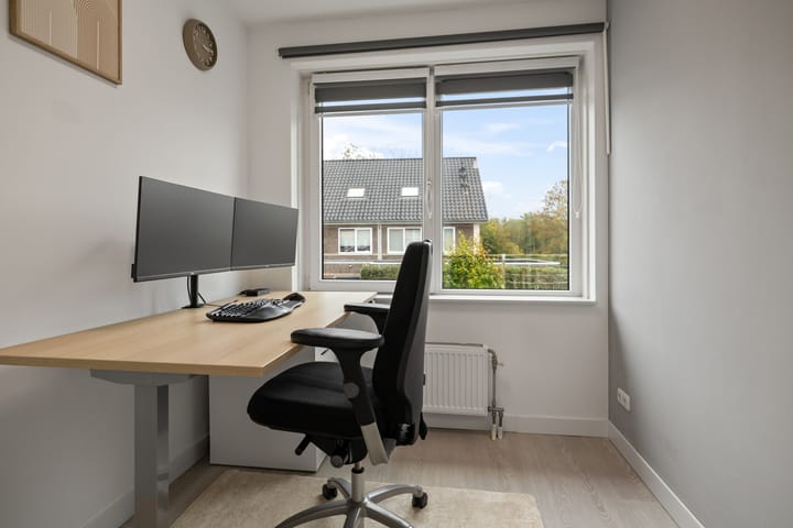 Foto 18 van Notenhout 4