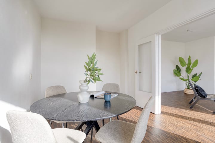 Photo 10 of J.P. Sweelinckstraat 5-D