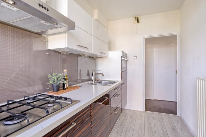 Photo 17 of J.P. Sweelinckstraat 5-D