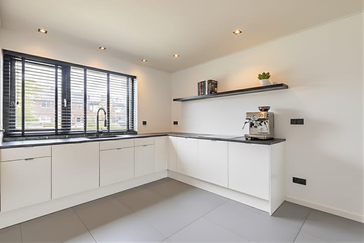 Foto 41 van Oranjestraat 7