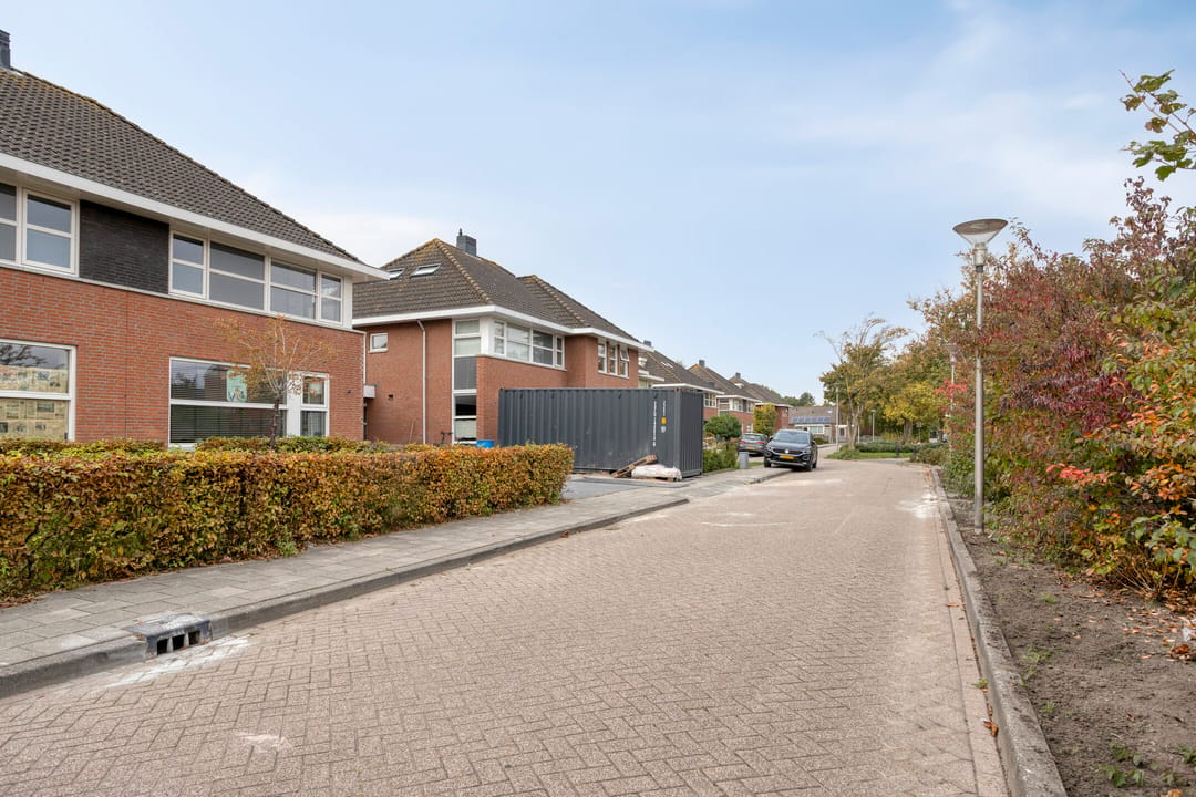 Photo 43 of Simon Luymesstraat 15