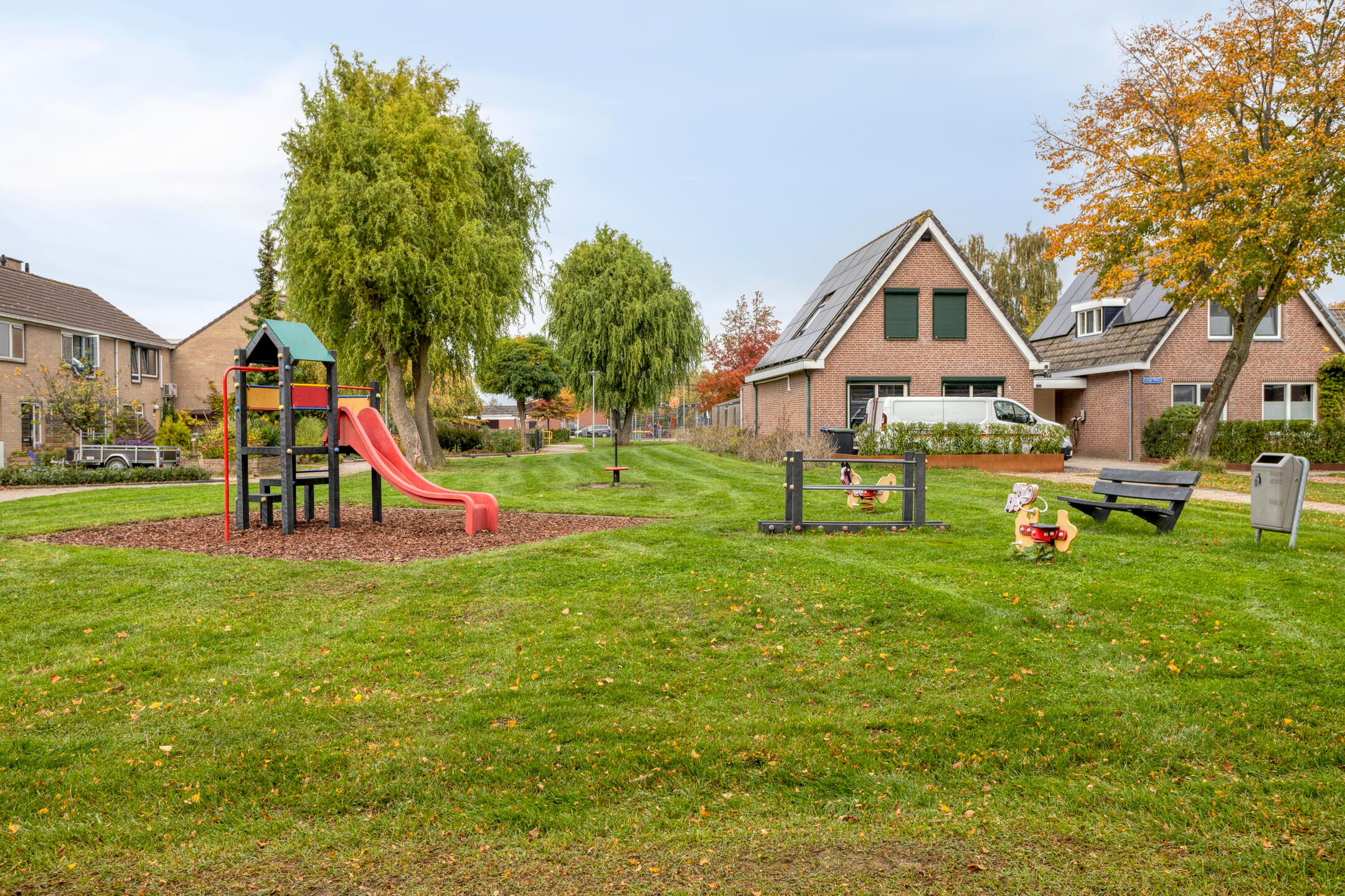 Photo 45 of Simon Luymesstraat 15