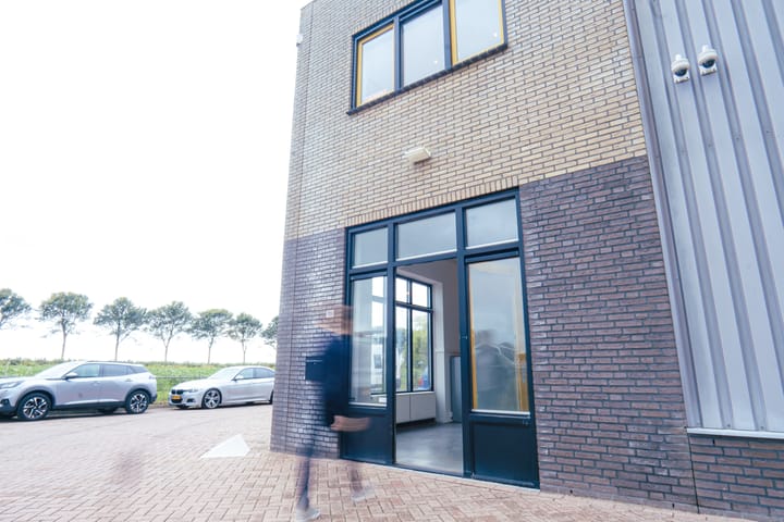 Ambachtsweg 11-n, Oosthuizen