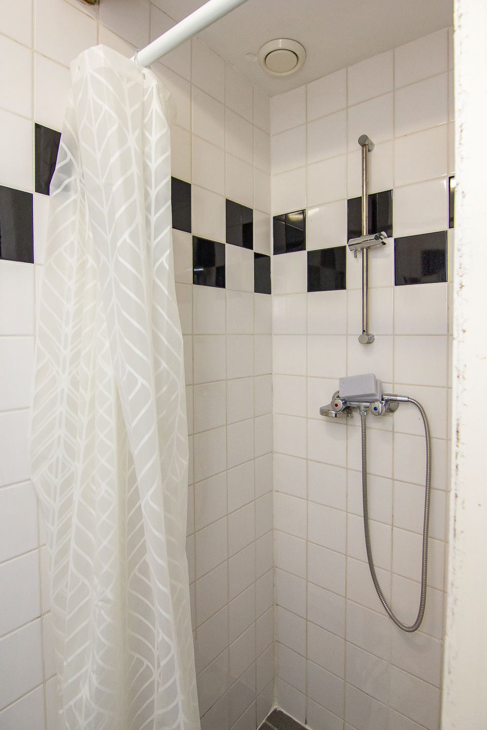 Photo 13 of Antoniestraat 1-RD