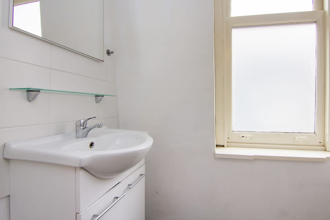 Photo 17 of Antoniestraat 1-RD