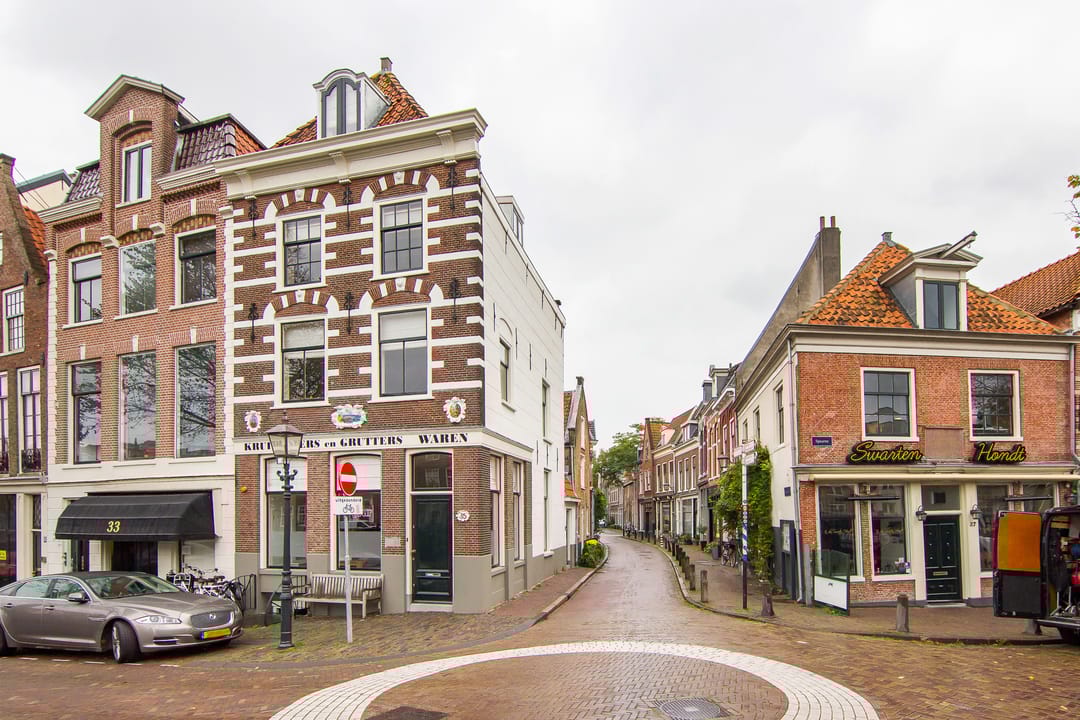 Photo 28 of Antoniestraat 1-RD