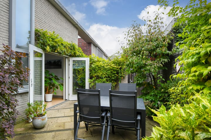 Photo 23 of Ferdinand Bolstraat 3