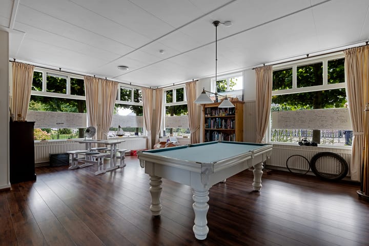 Photo 14 of 't Hou 11