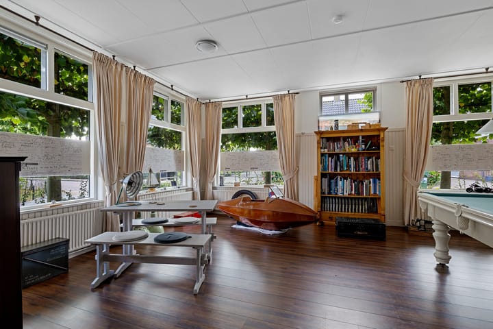 Photo 15 of 't Hou 11